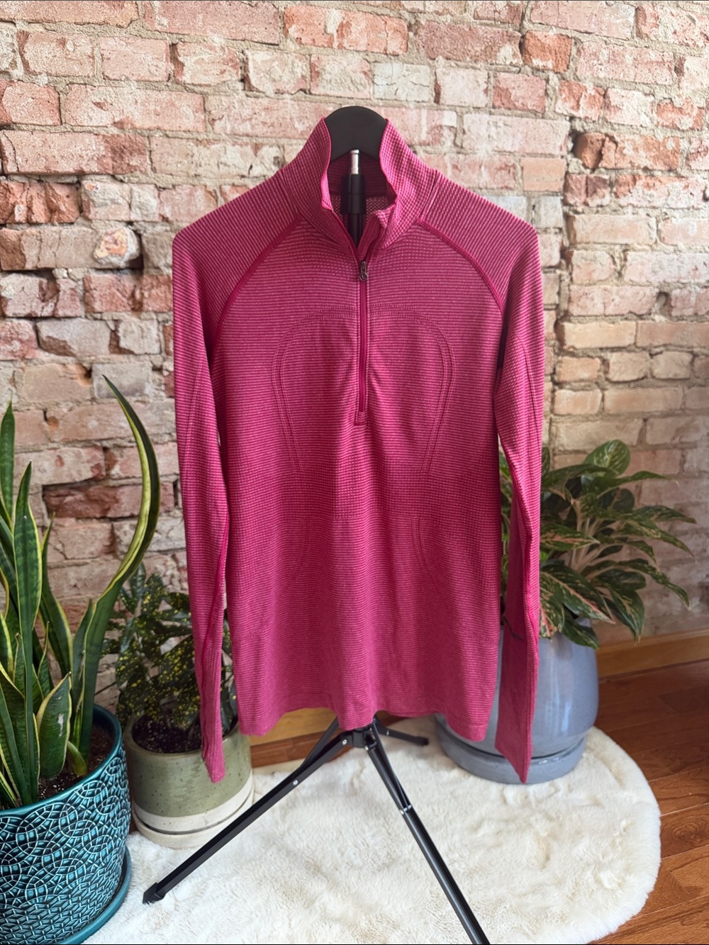 lululemon Run Swiftly 1/4 Zip Pullover Bumble Berry Tonka Stripe Size 10 👚